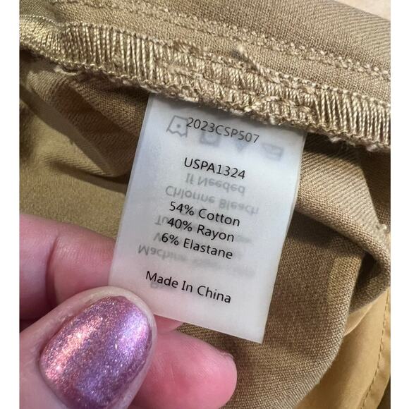 Universal Standard Tan Shorts NWT - Picture 13 of 16